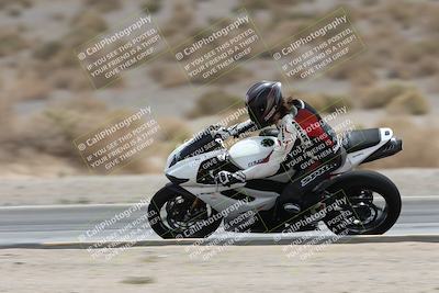 media/May-05-2025-Moto Forza (Mon) [[3c1838c5e5]]/2-B Group/Session 3 (Panning Test Turn 14 Inside)/